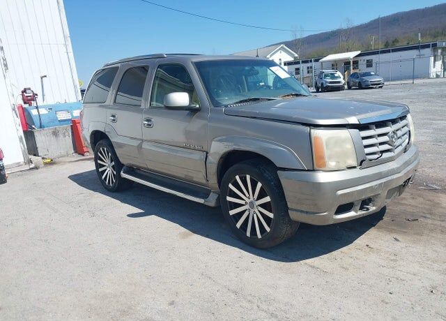 2002 CADILLAC Escalade
