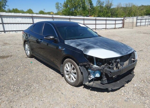 2018 KIA Optima