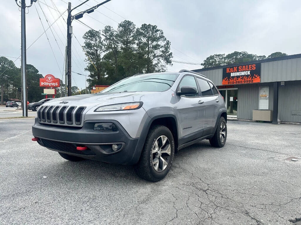 2017 JEEP Cherokee