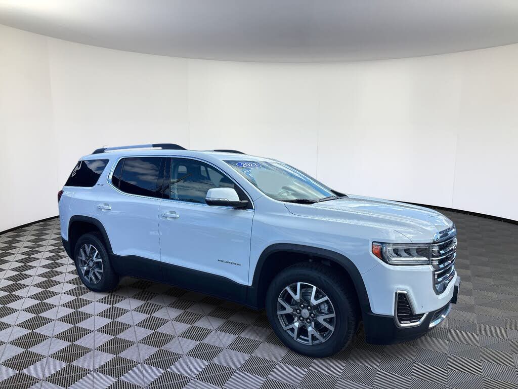 2023 GMC Acadia