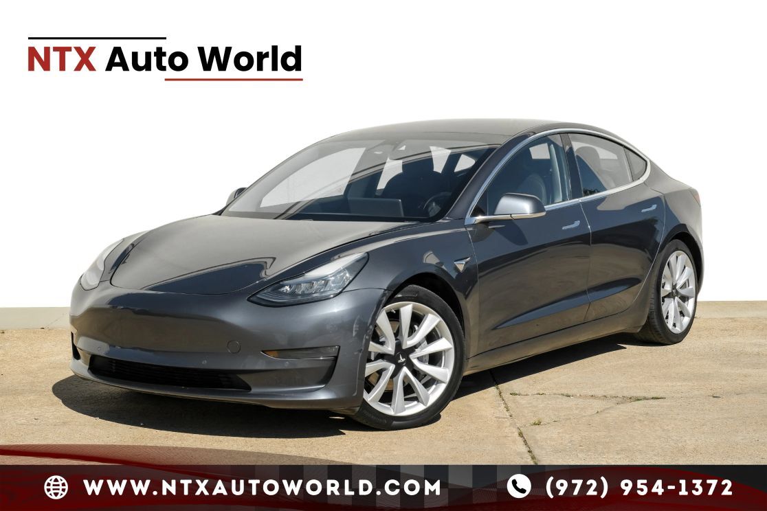 2018 TESLA Model 3