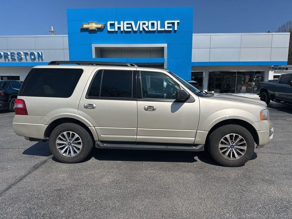 2017 FORD Expedition