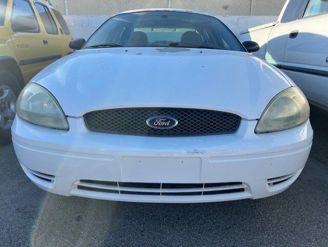 2007 FORD Taurus