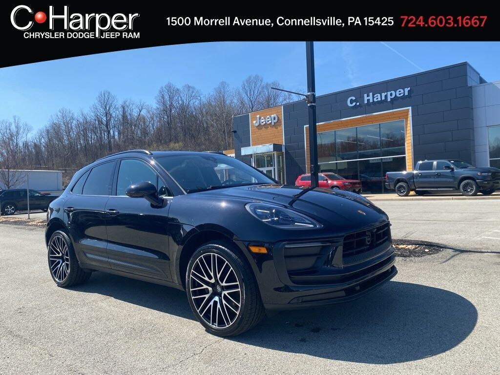 2022 PORSCHE Macan