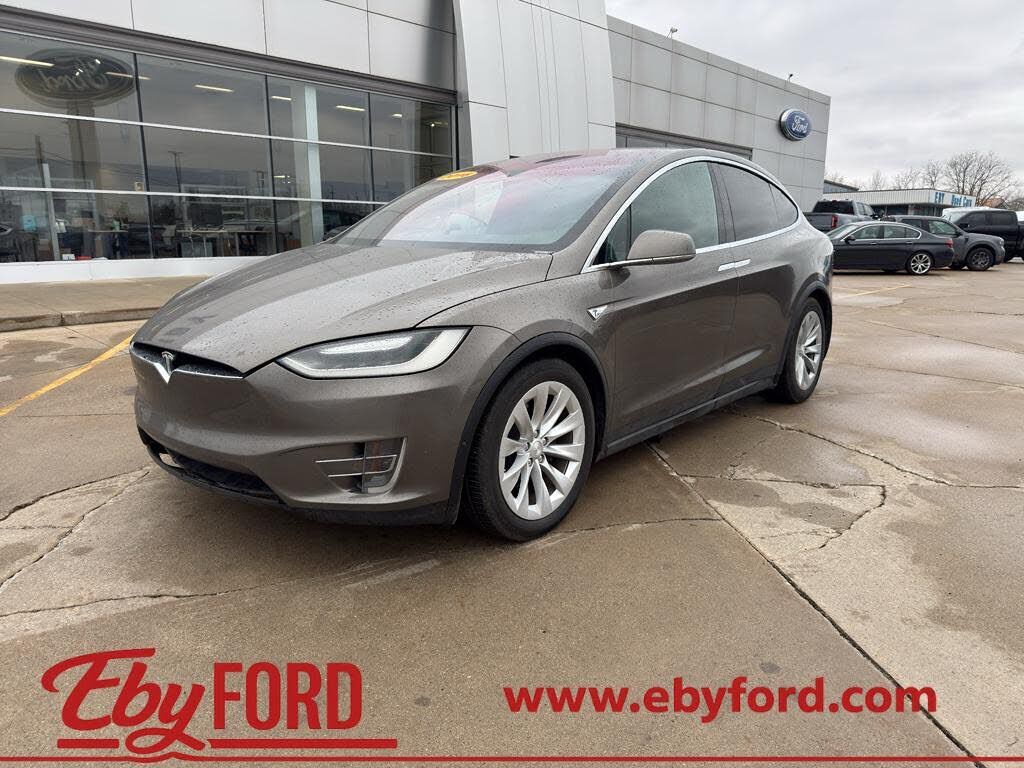 2016 TESLA Model X