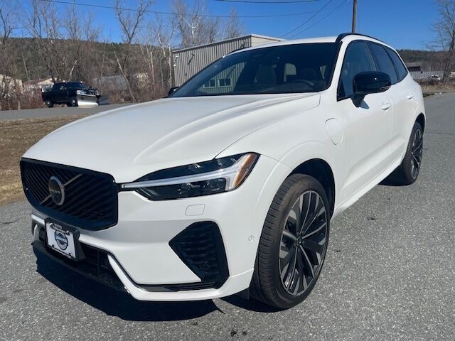2026 VOLVO XC60
