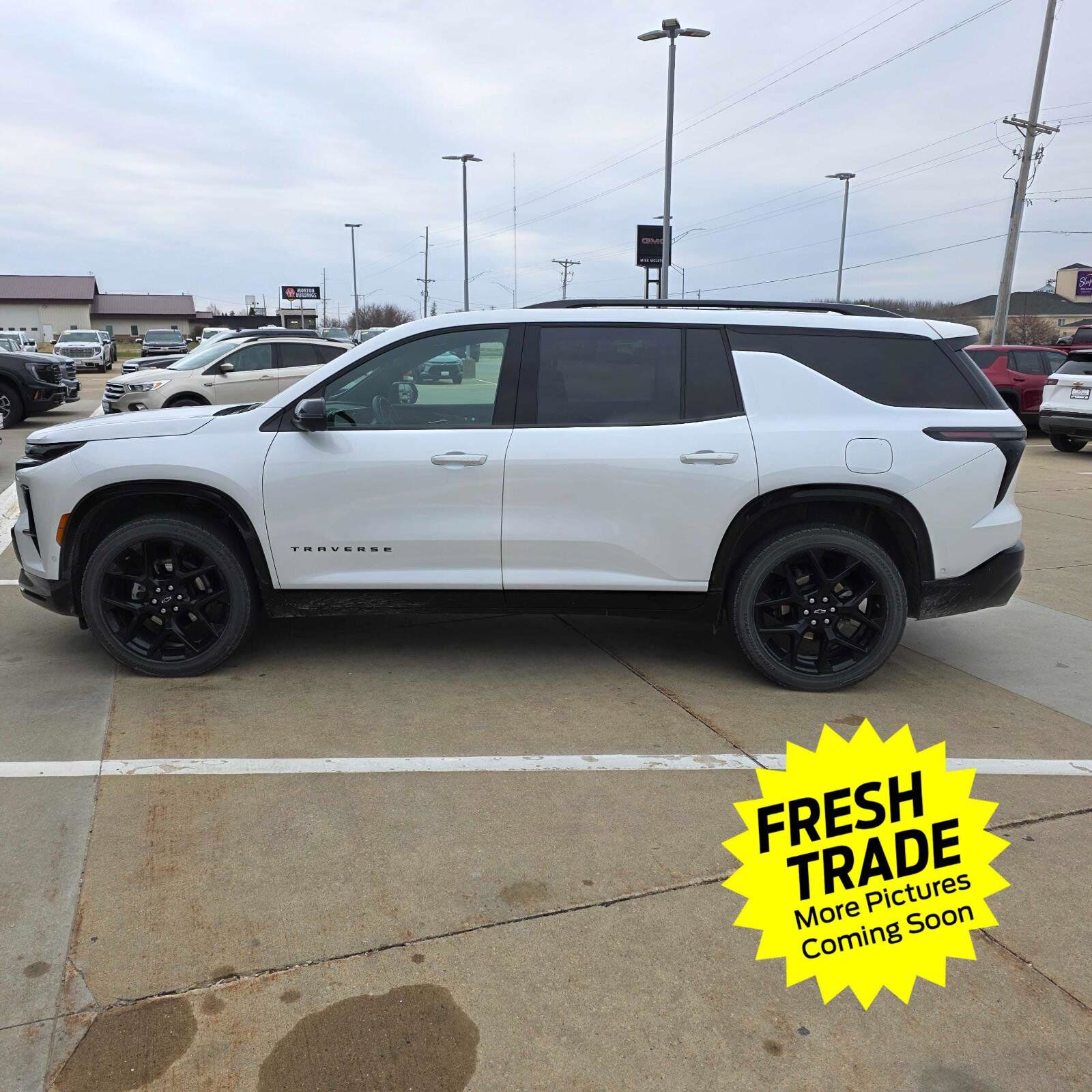 2024 CHEVROLET Traverse