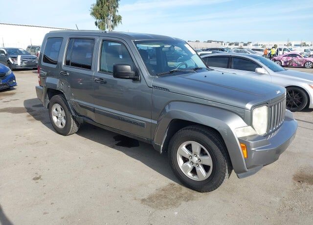 2012 JEEP Liberty