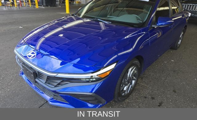 2024 HYUNDAI Elantra