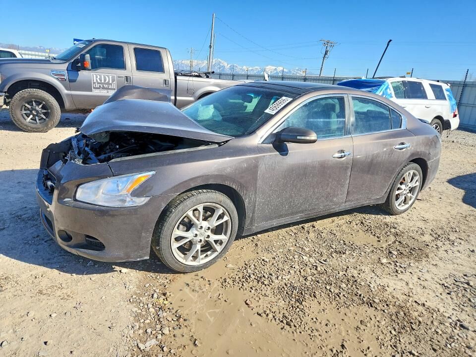 2014 NISSAN Maxima