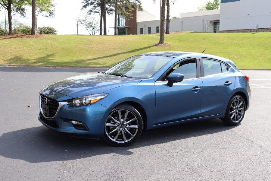 2018 MAZDA Mazda3