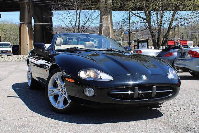 2004 JAGUAR XK8