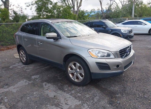 2013 VOLVO XC60