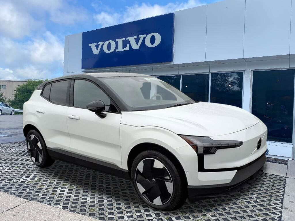 2026 VOLVO EX30