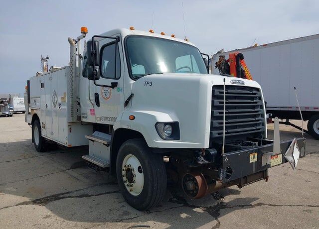 2017 FREIGHTLINER 108SD
