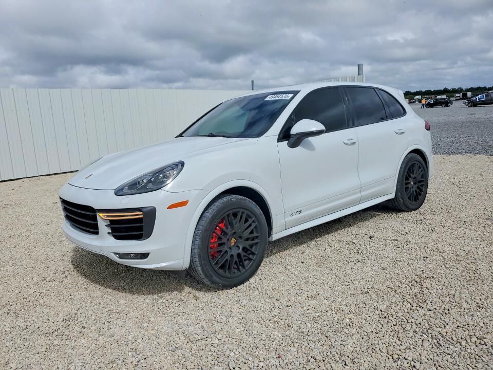 2016 PORSCHE Cayenne
