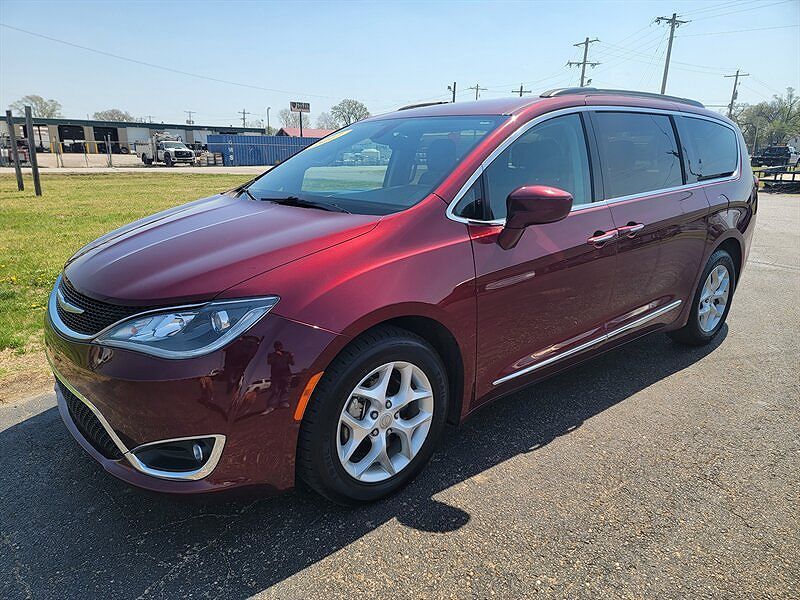 2017 CHRYSLER Pacifica