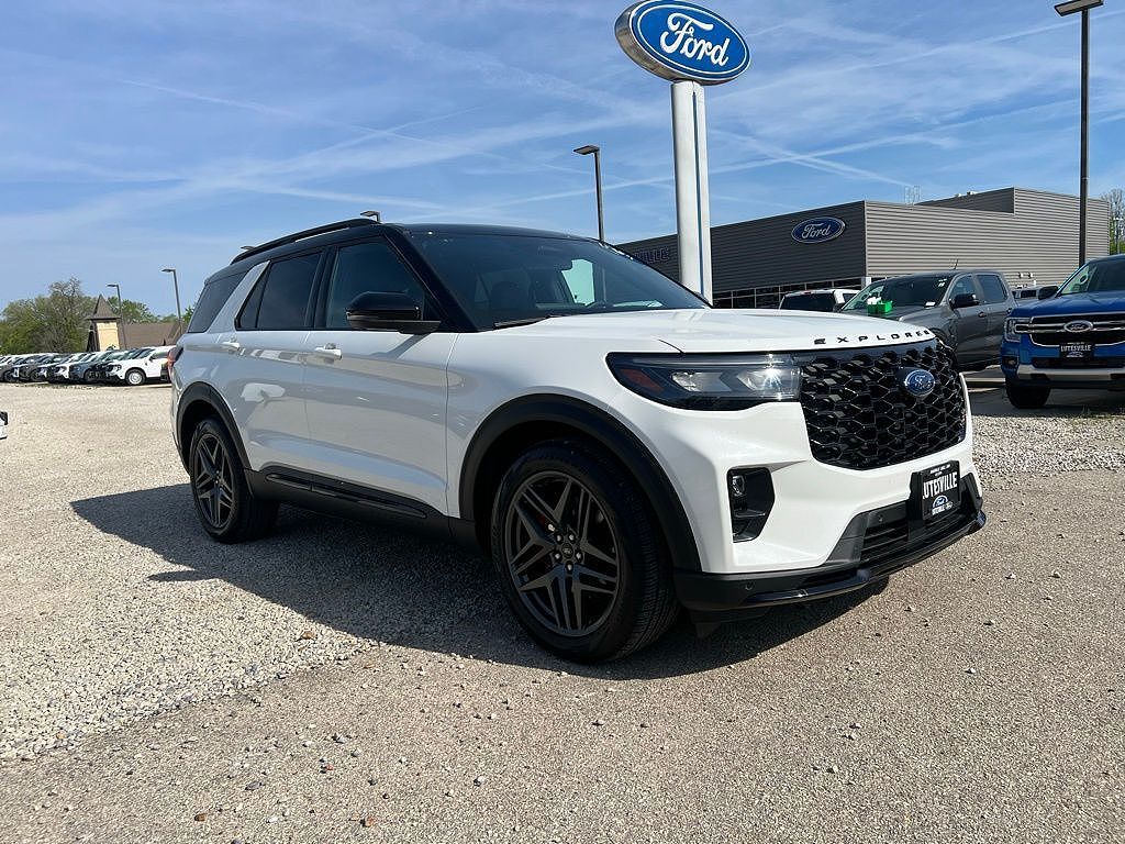 2025 FORD Explorer
