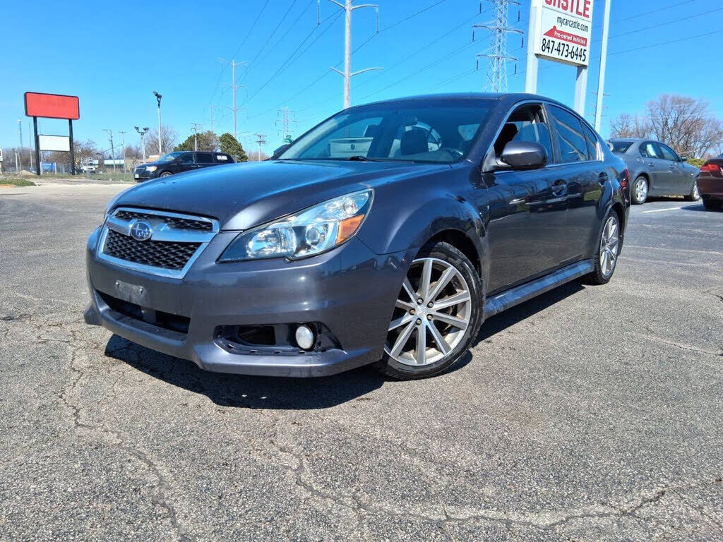2013 SUBARU Legacy