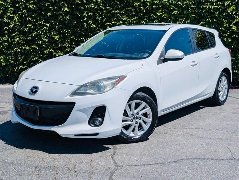 2013 MAZDA Mazda3