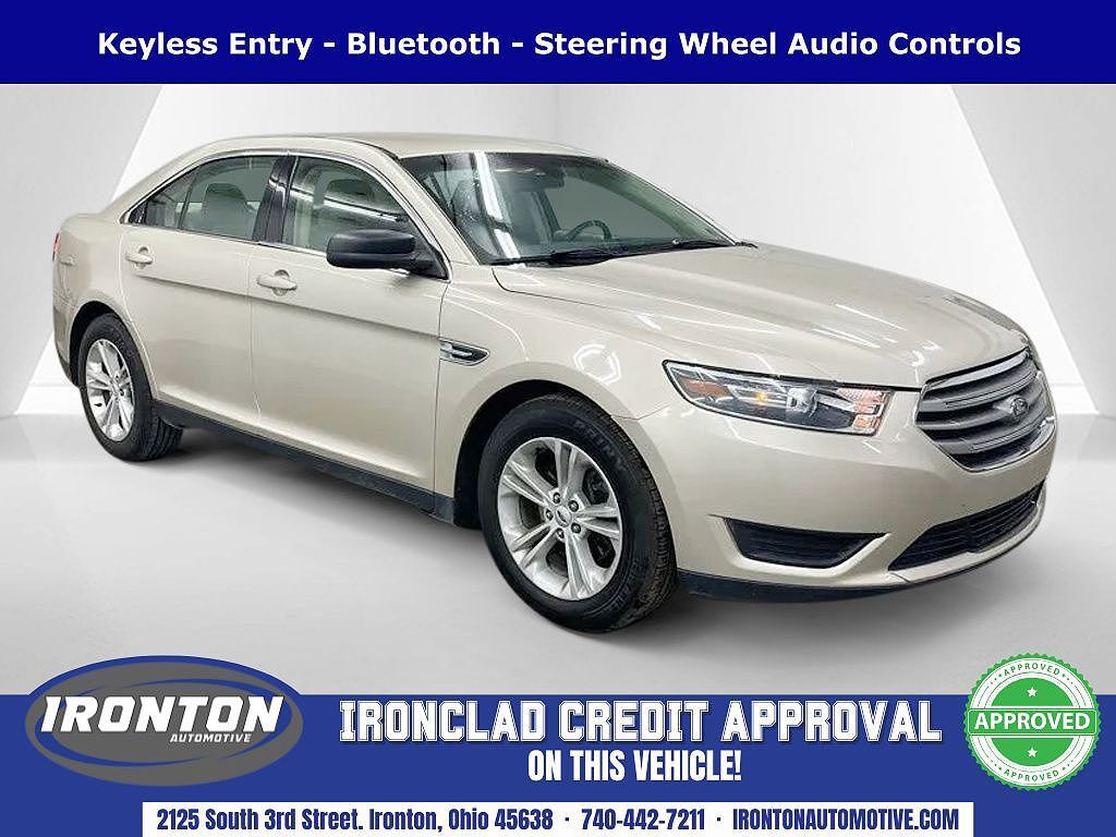2017 FORD Taurus