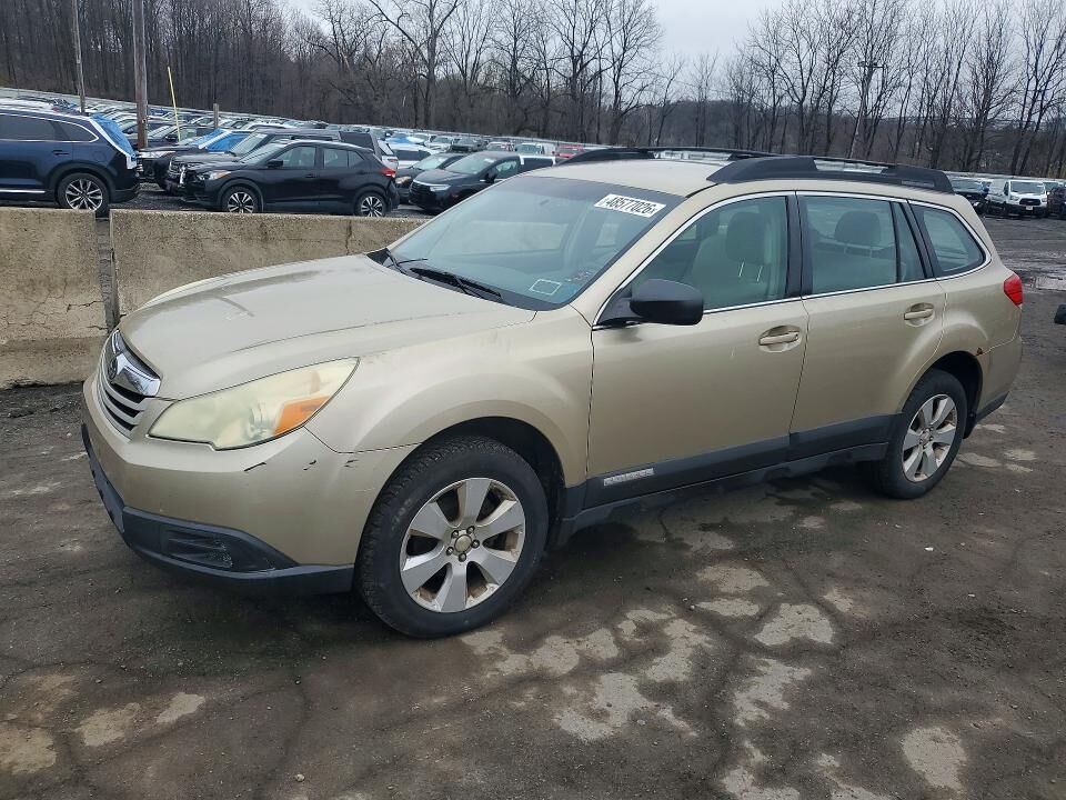 2010 SUBARU Outback