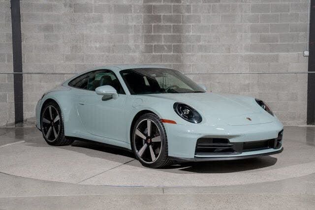 2026 PORSCHE 911