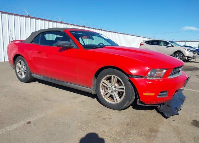 2011 FORD Mustang