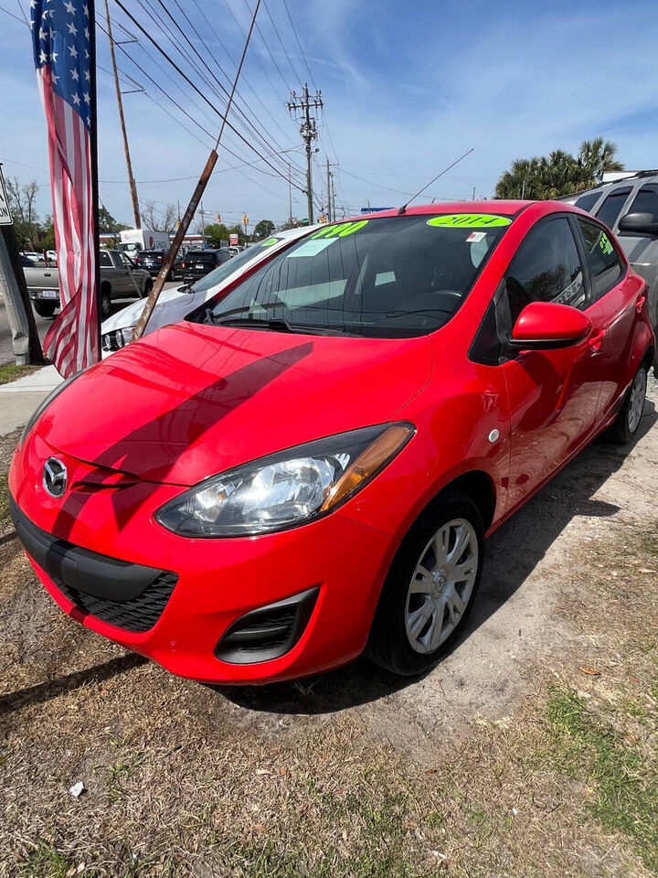 2014 MAZDA Mazda2
