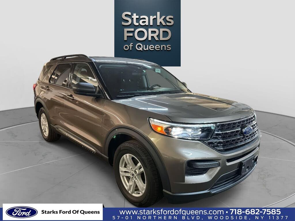 2021 FORD Explorer