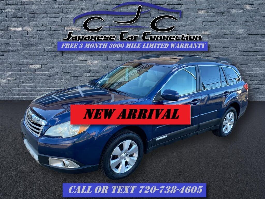 2011 SUBARU Outback