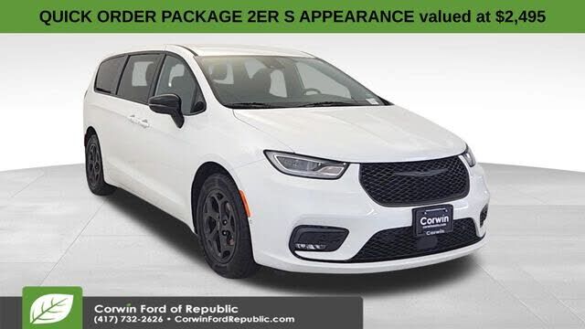 2024 CHRYSLER Pacifica