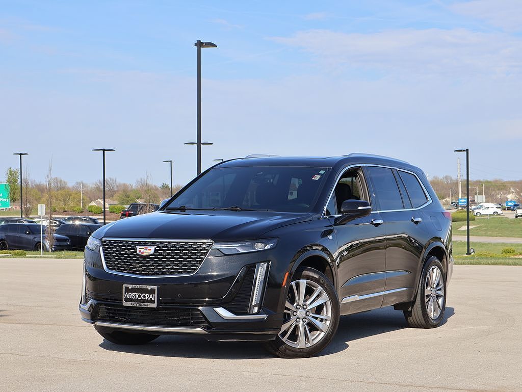 2024 CADILLAC XT6