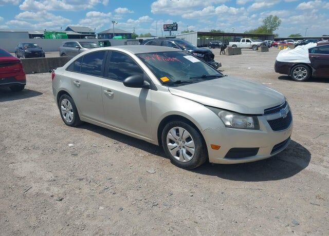 2014 CHEVROLET Cruze