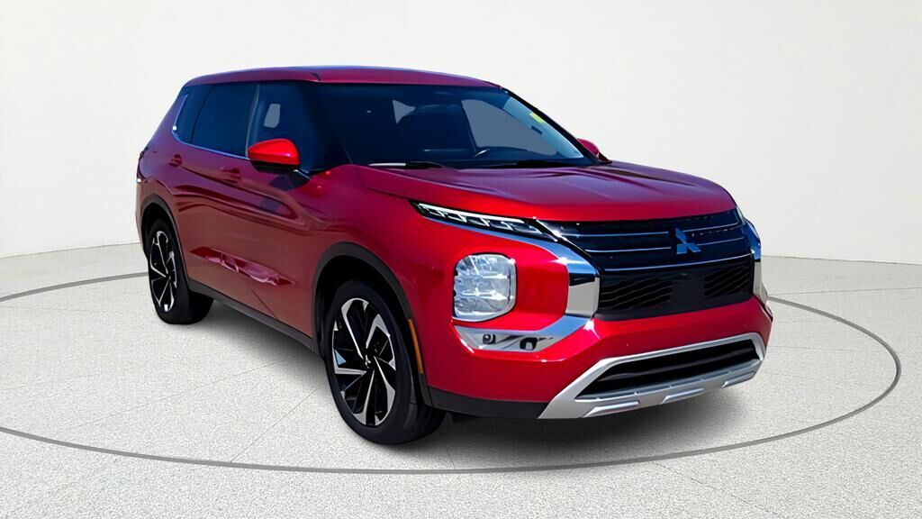 2024 MITSUBISHI Outlander