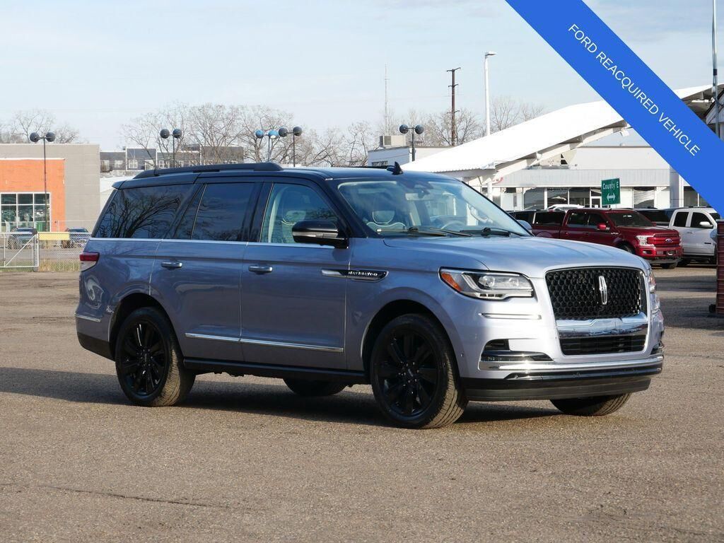 2024 LINCOLN Navigator