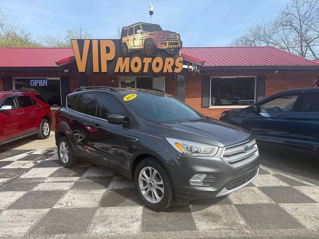 2019 FORD Escape