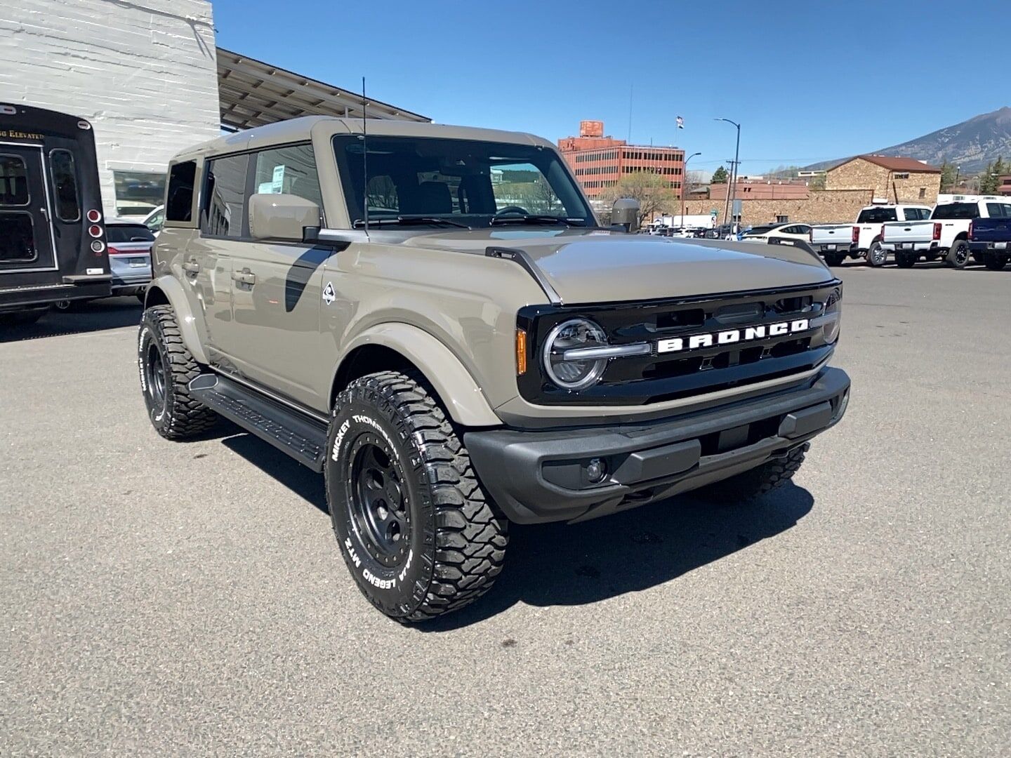 2025 FORD Bronco