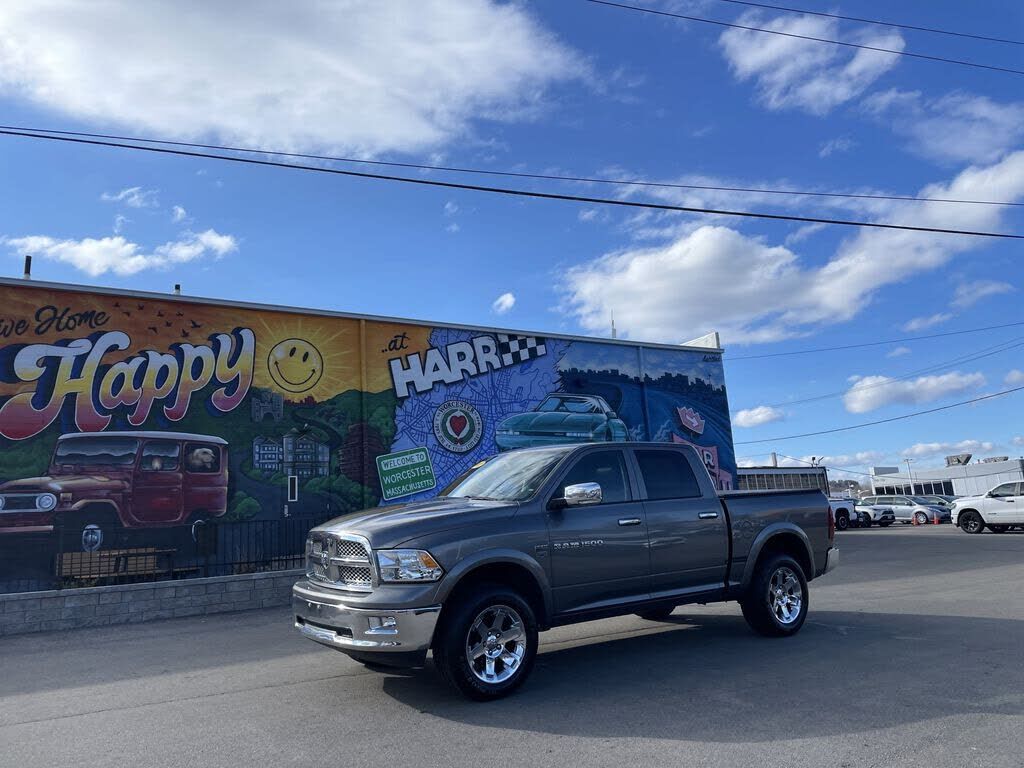 2012 DODGE Ram