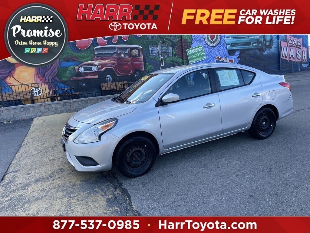 2018 NISSAN Versa
