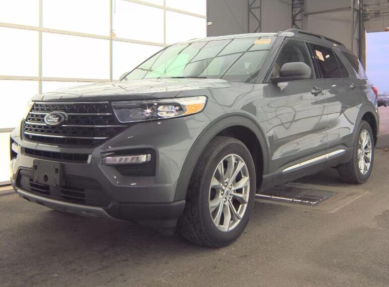 2023 FORD Explorer