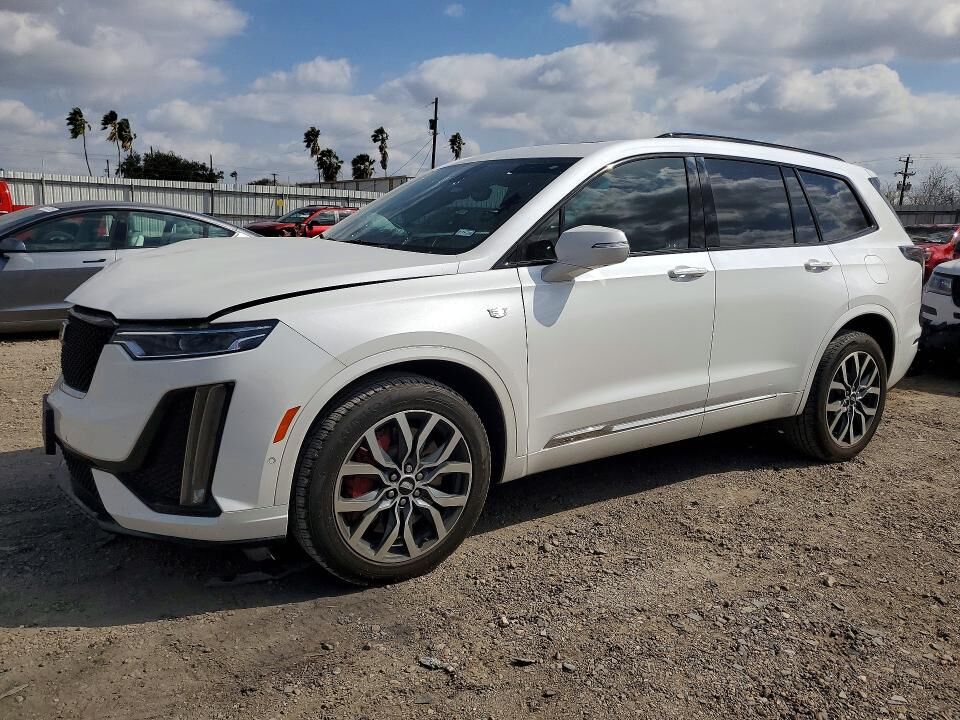 2022 CADILLAC XT6