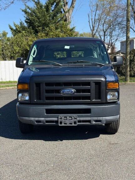 2011 FORD E-150