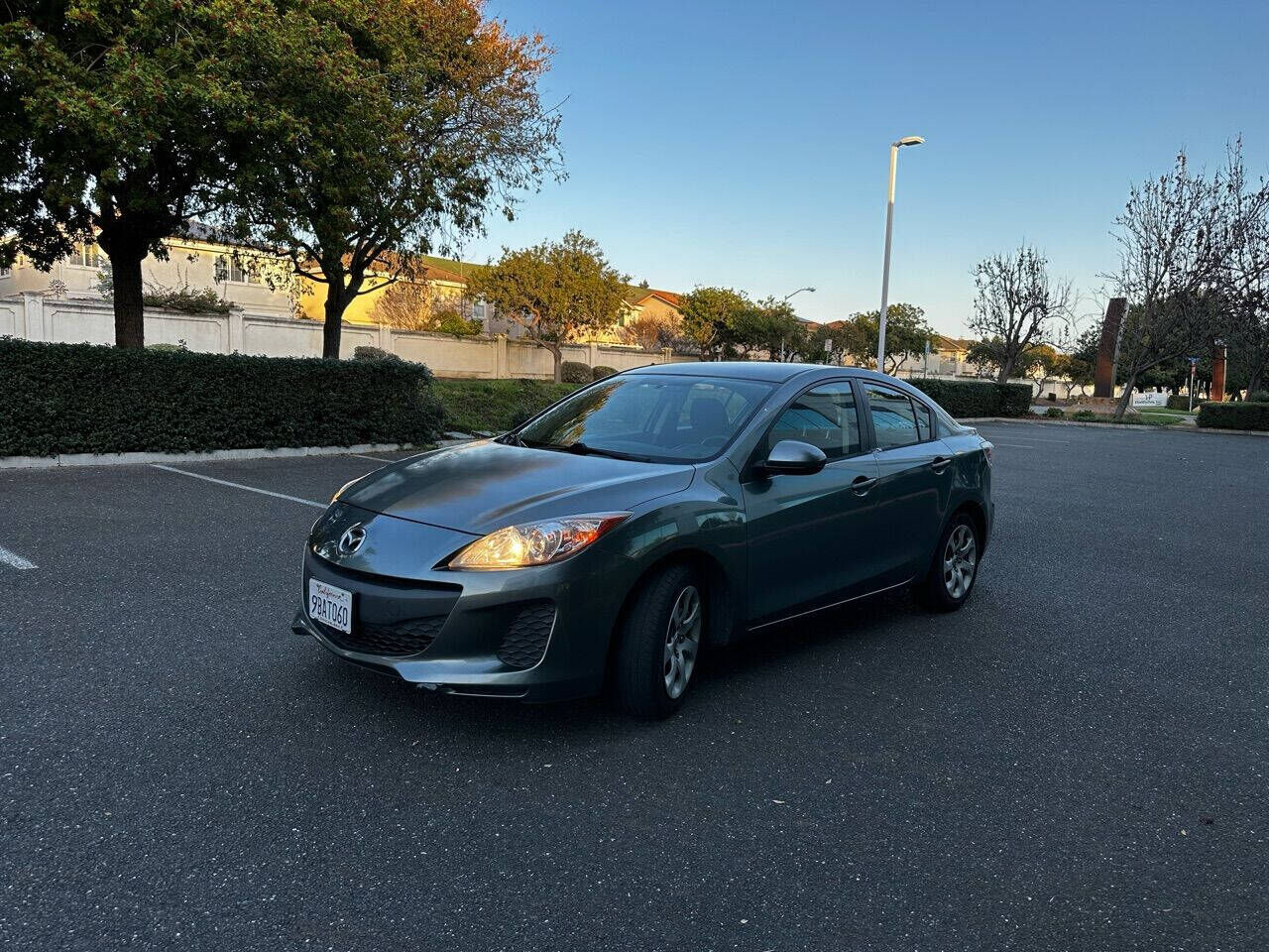2012 MAZDA Mazda3