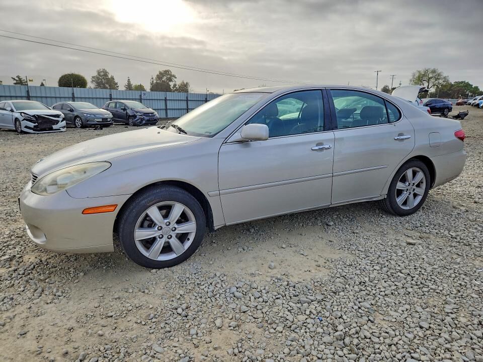 2005 LEXUS ES