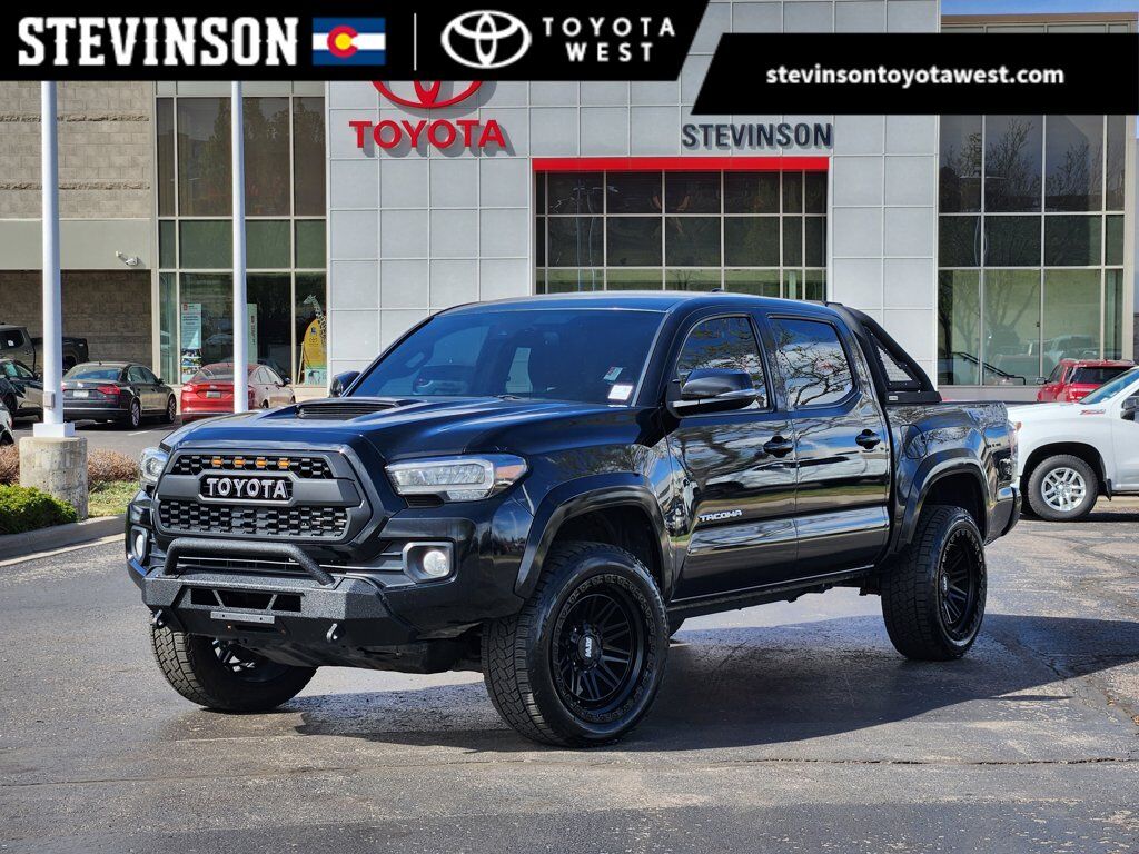 2020 TOYOTA Tacoma