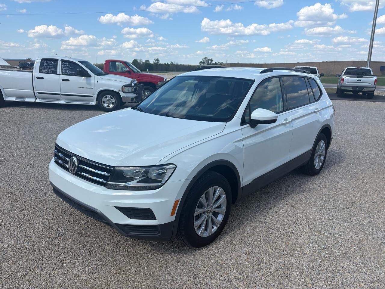 2020 VOLKSWAGEN Tiguan