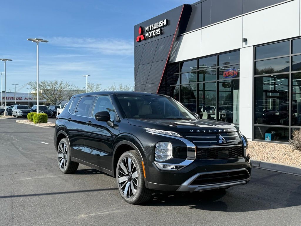 2026 MITSUBISHI Outlander