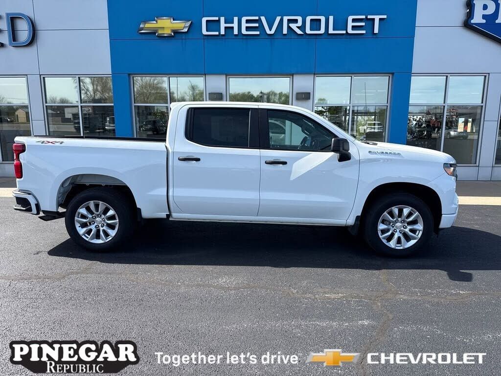 2022 CHEVROLET Silverado