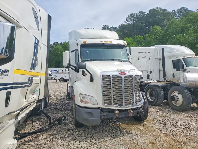 2018 PETERBILT 579